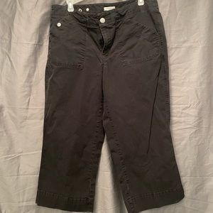 Black Capris Dockers. Size 12. Adjustable waist